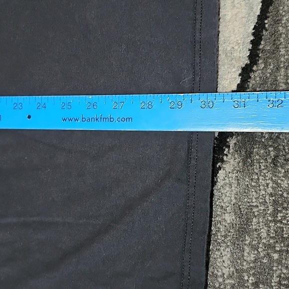 OAKLEY BUCKLE EXCLUSIVE REGULAR FIT GRAPHIC CREW-NECK TEE-SHIRT LARGE - Picture 6 of 11